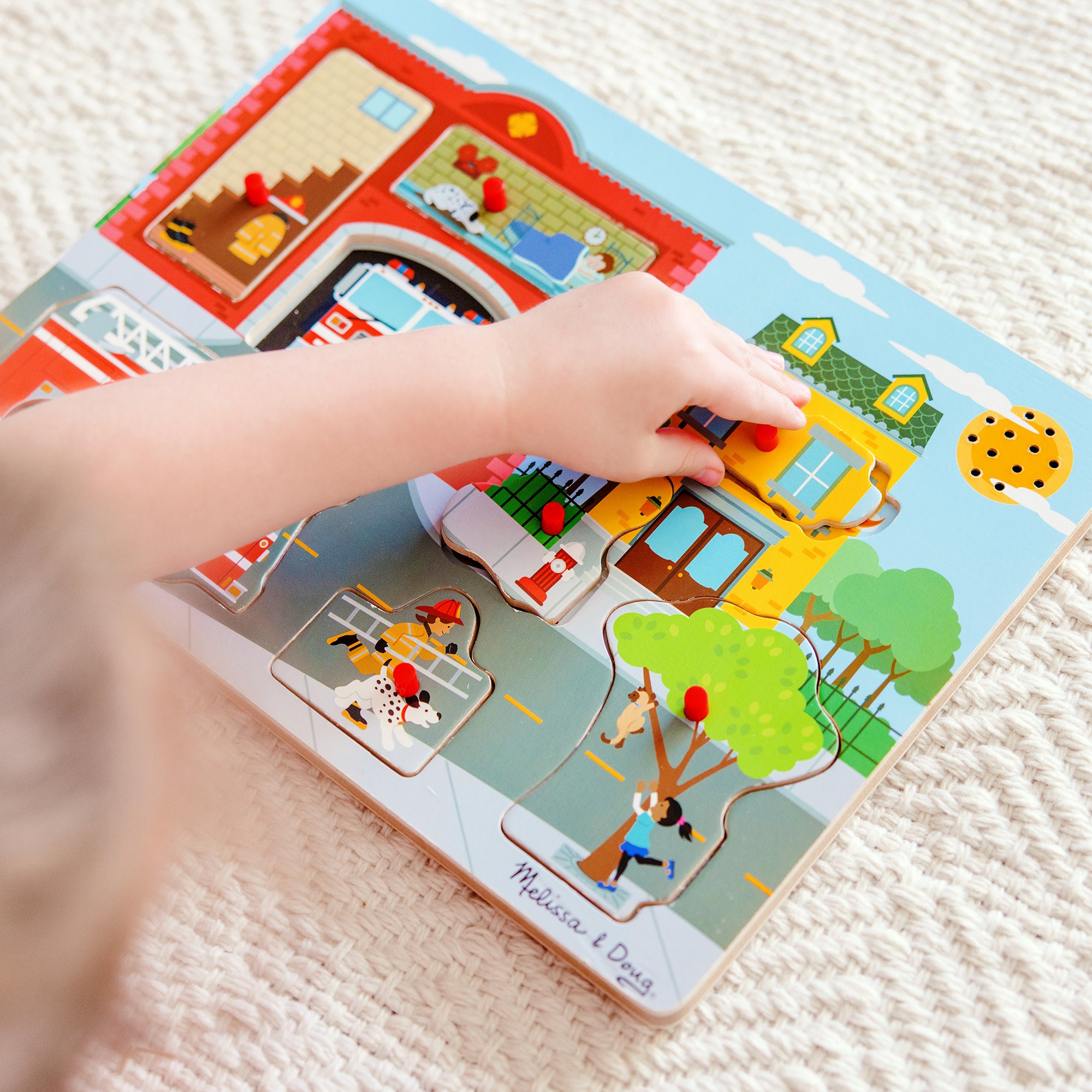 Melissa & Doug Around the Fire Station Sound Puzzle - 8 Pieces - Image 2