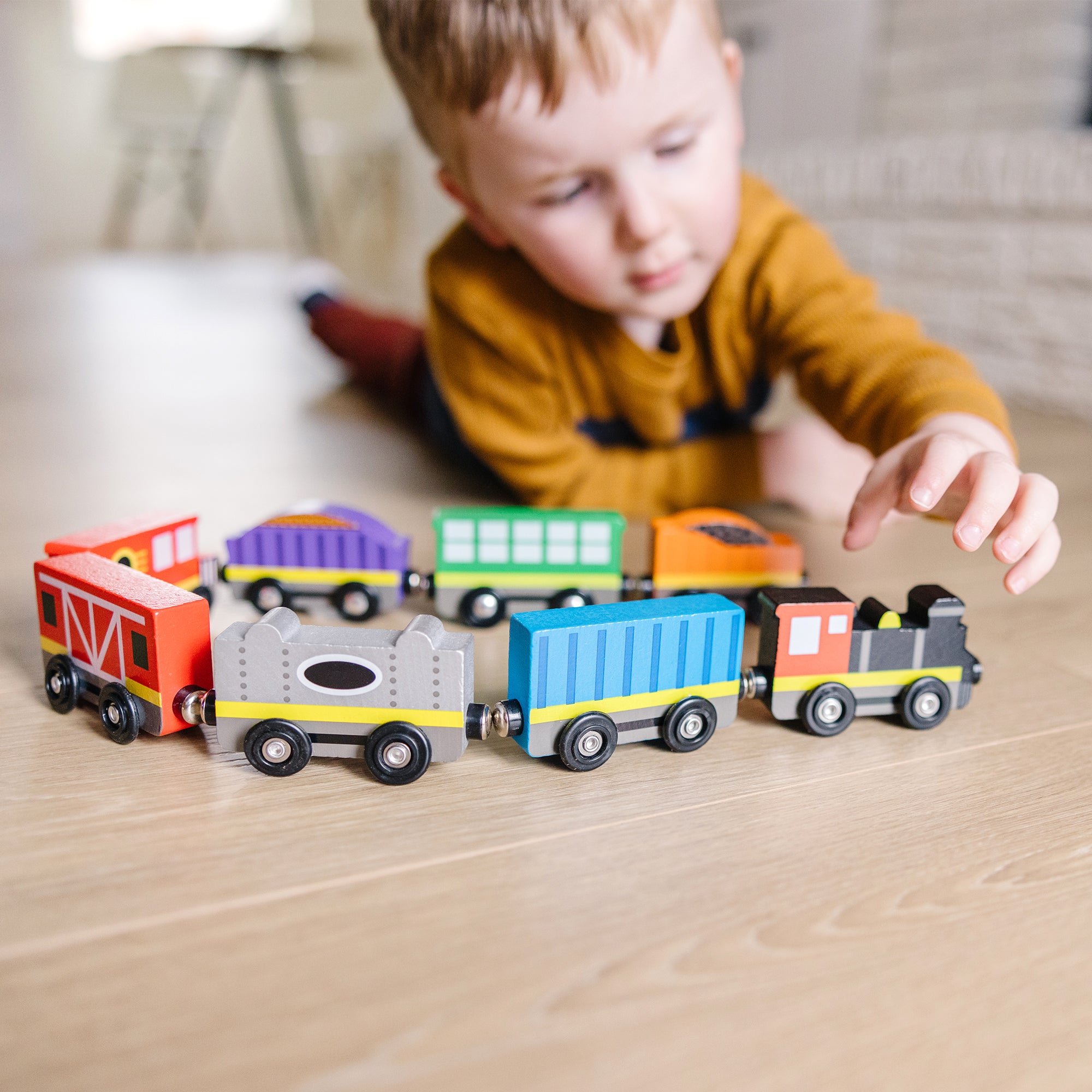 Melissa & Doug Magnetic Wooden Train Cars - Image 10