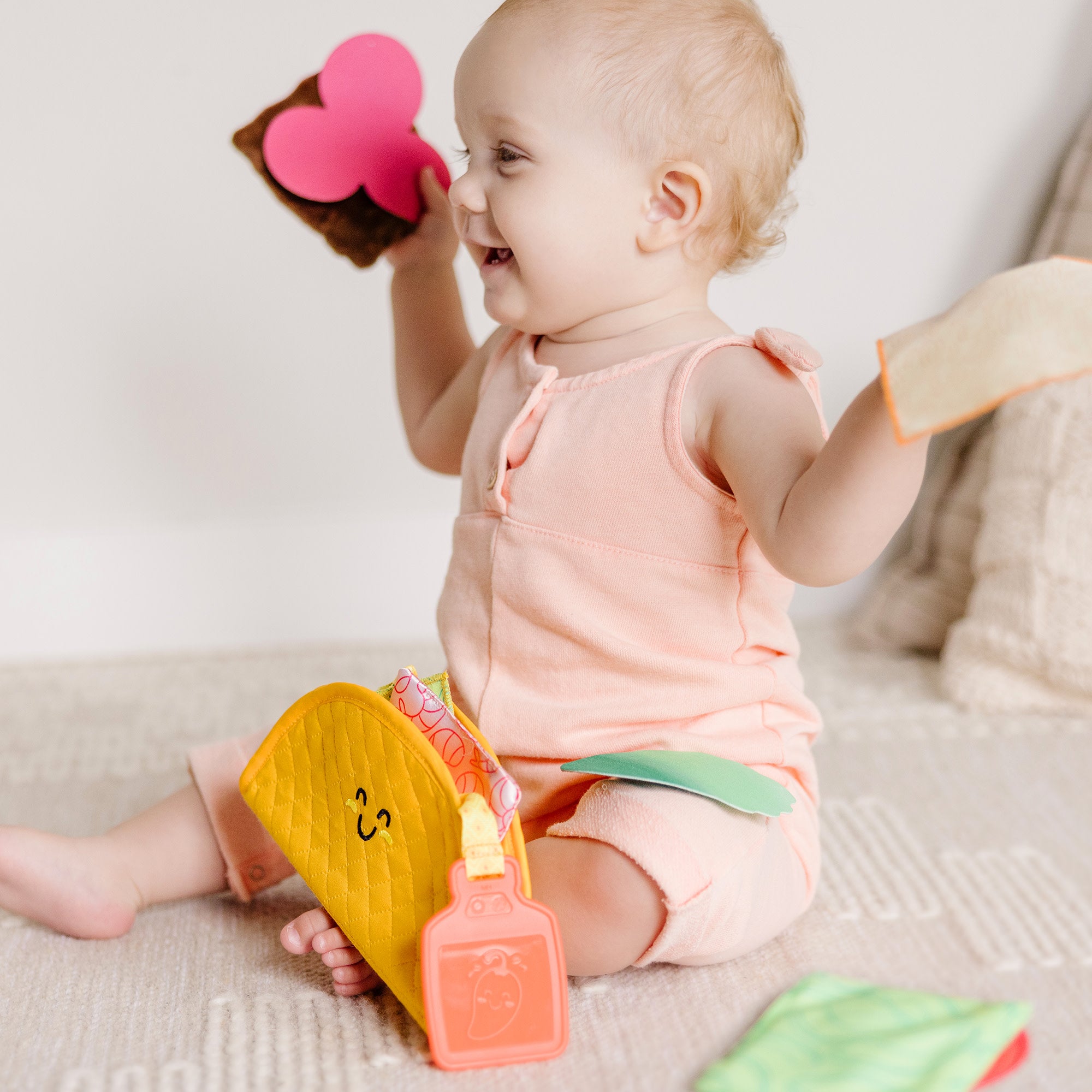 Melissa & Doug Soft Taco Fill & Spill - Image 8