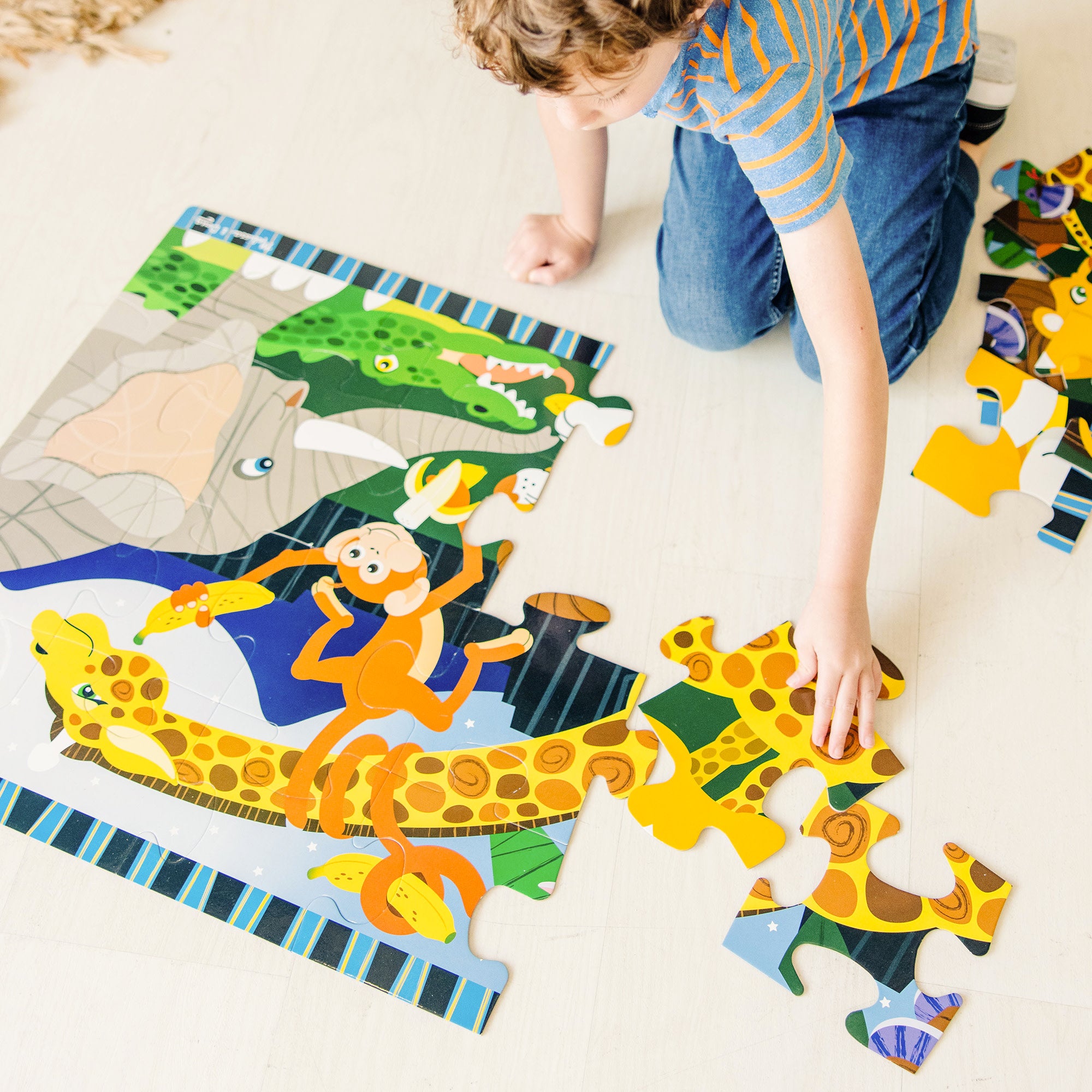 Melissa & Doug Safari Social Floor Puzzle - 24 Pieces - Image 2