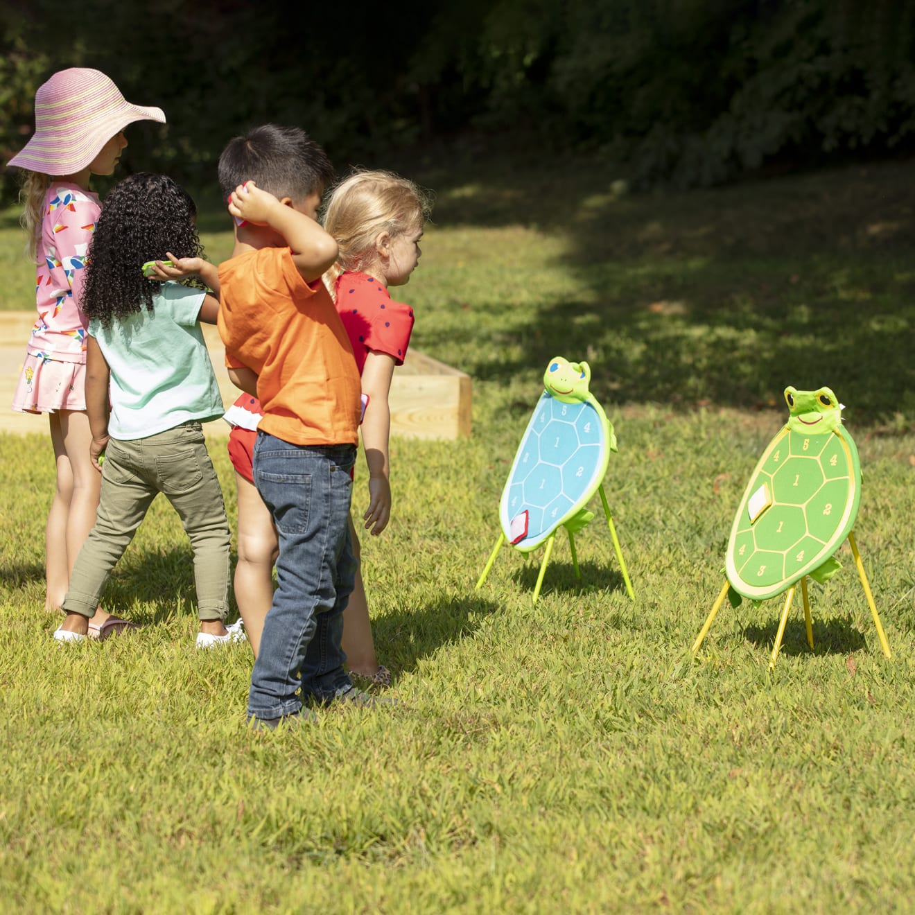 Melissa & Doug Dilly Dally Target Game - Image 8