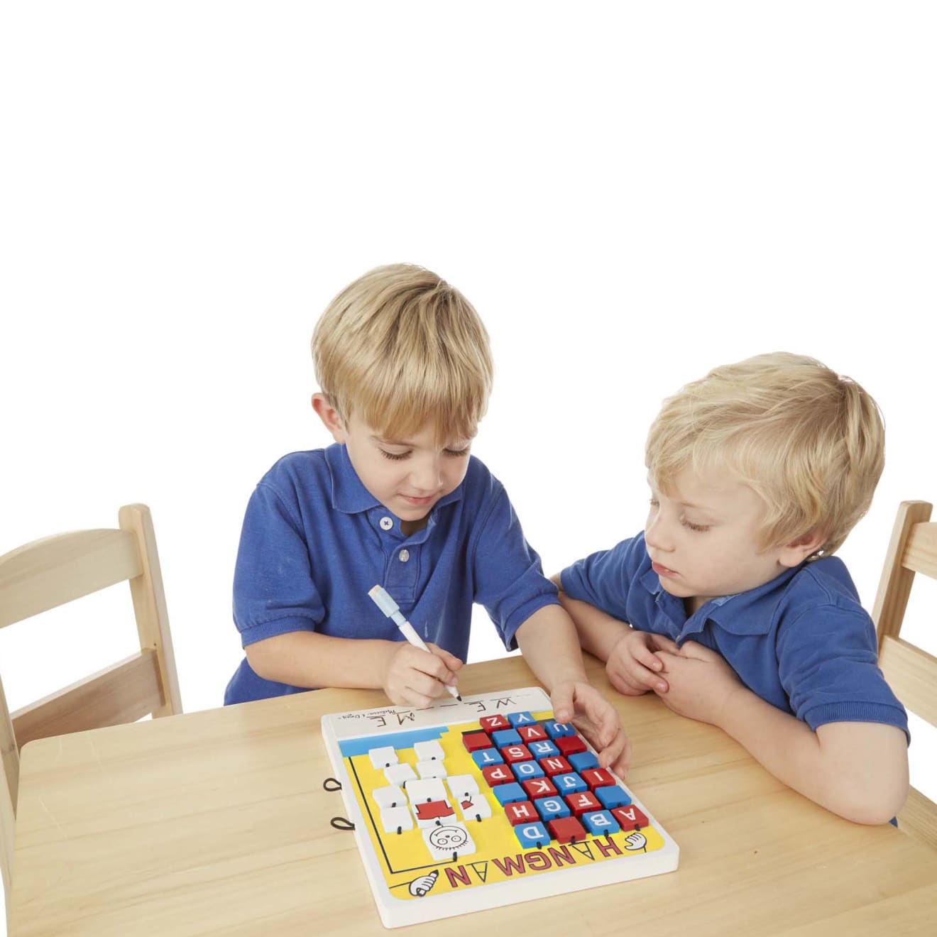 Melissa & Doug Flip-to-Win Hangman Travel Game - Image 8