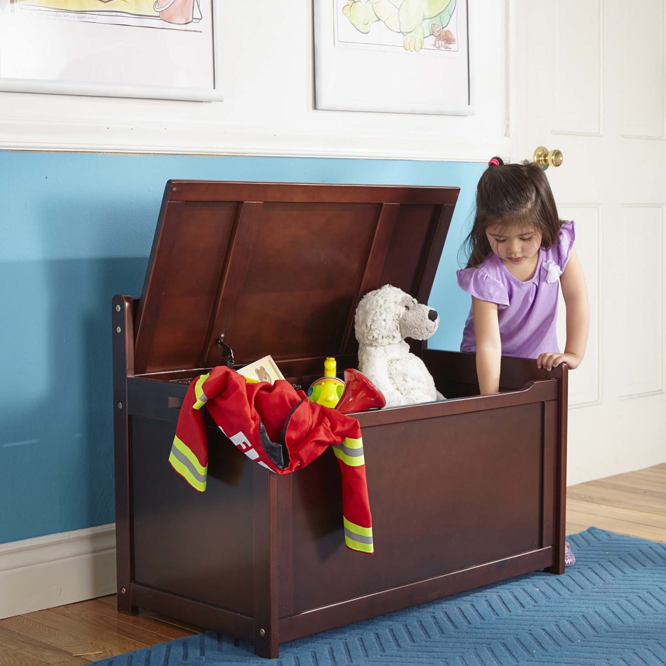 Melissa & Doug Wooden Toy Chest (Espresso) - Image 2