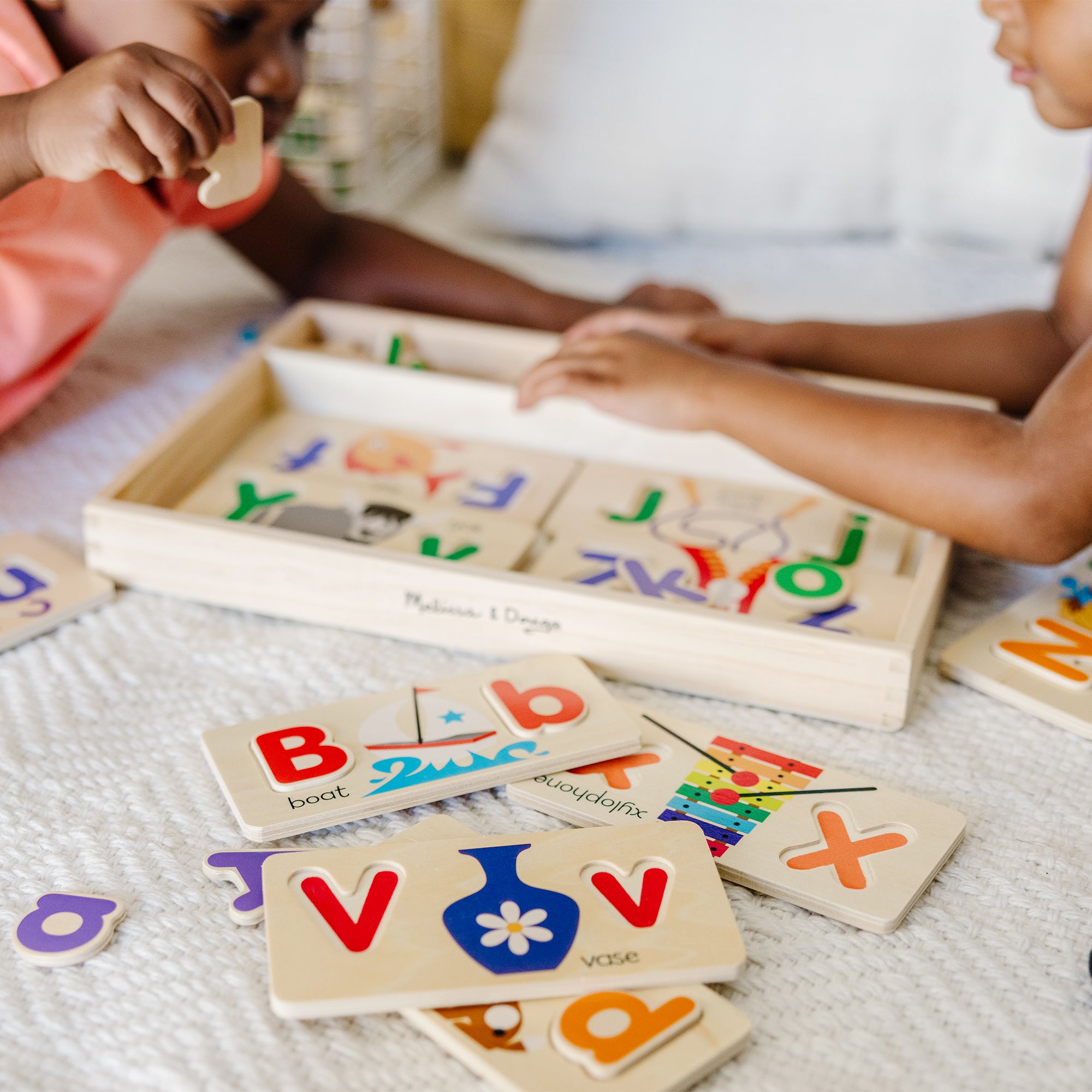 Melissa & Doug ABC Picture Boards - Image 10