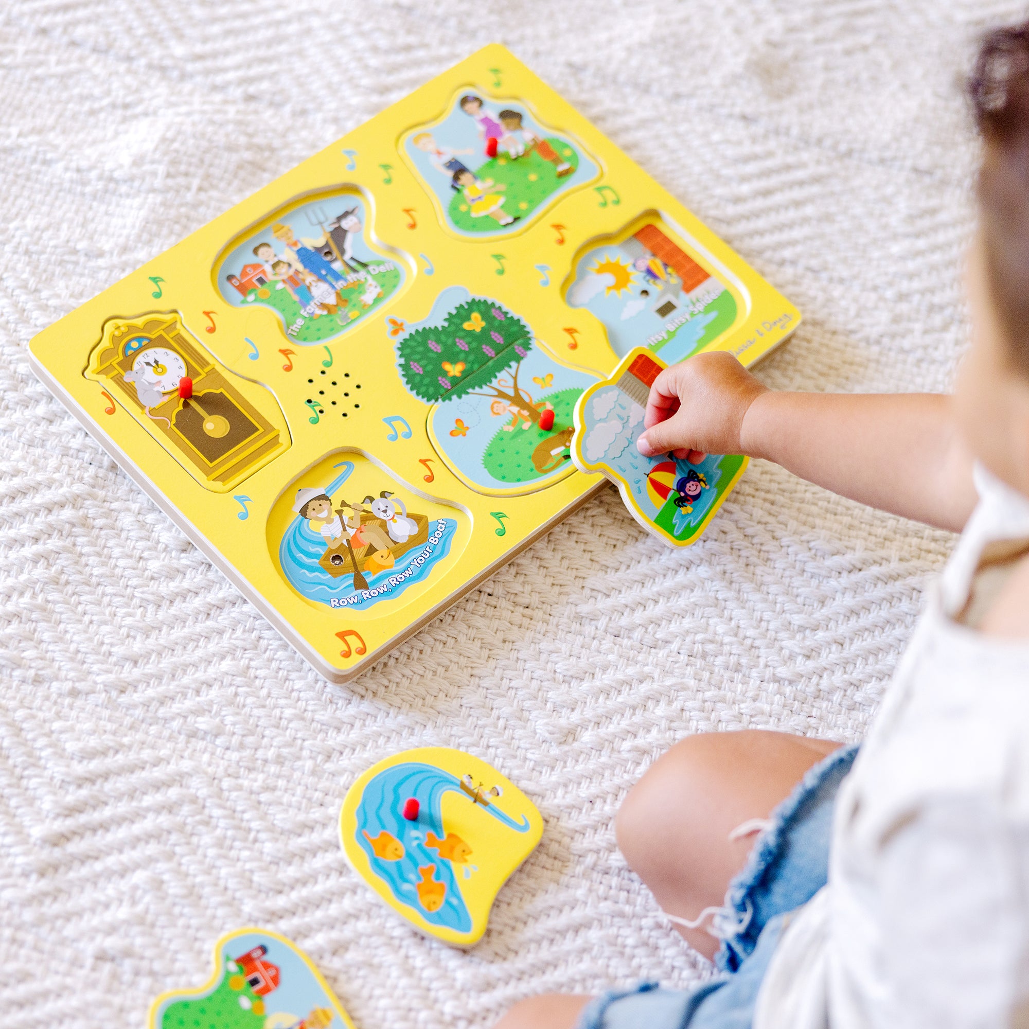 Melissa & Doug Nursery Rhymes 1 Sound Puzzle - 6 PIeces - Image 8