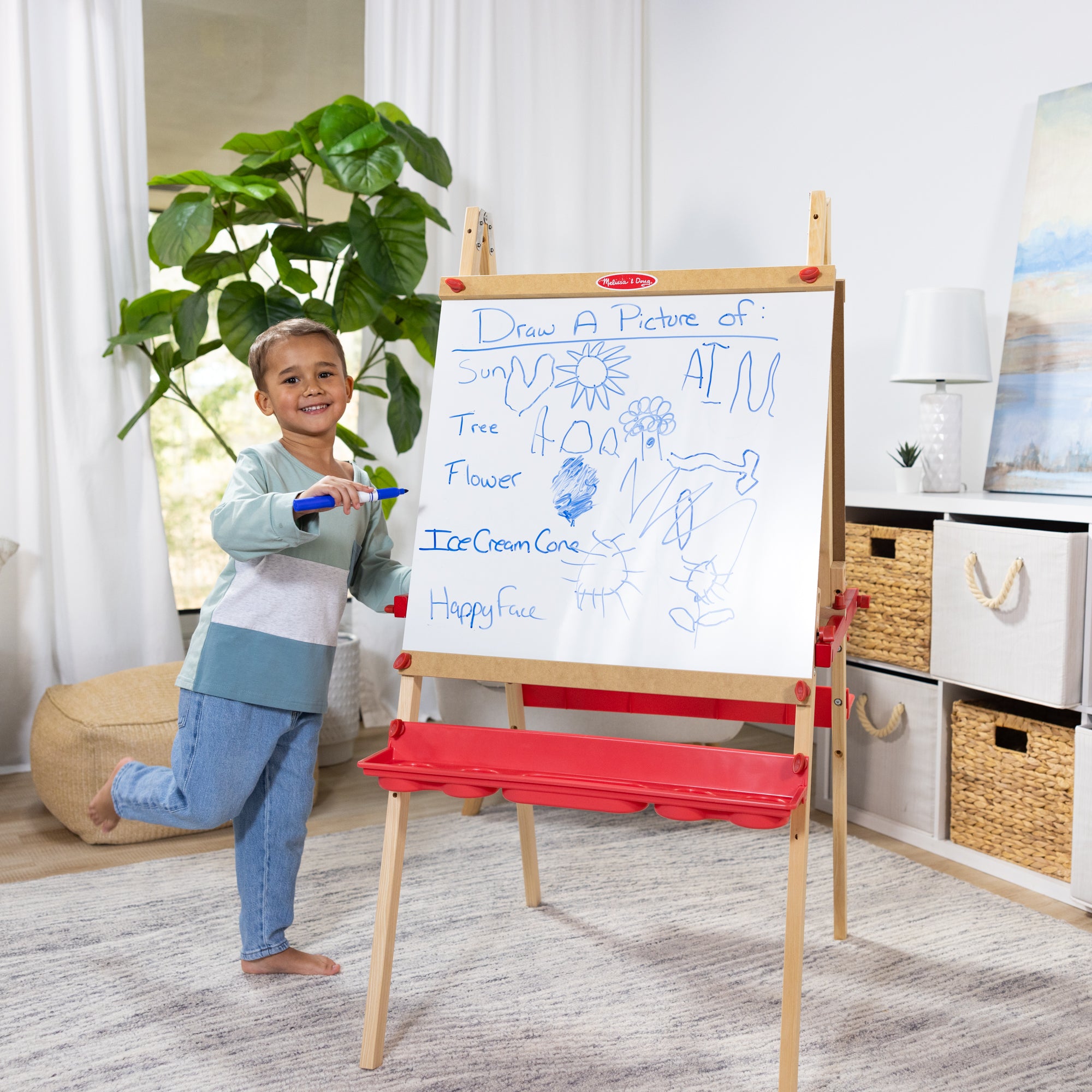 Melissa & Doug Deluxe Magnetic Standing Art Easel - Image 8